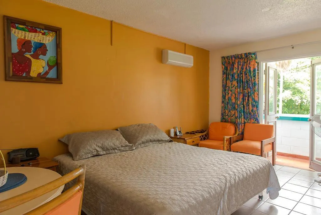 Apartment Point Village Beach Resort Orange Bay